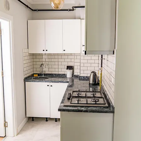 Qzen Aparthotel 4*