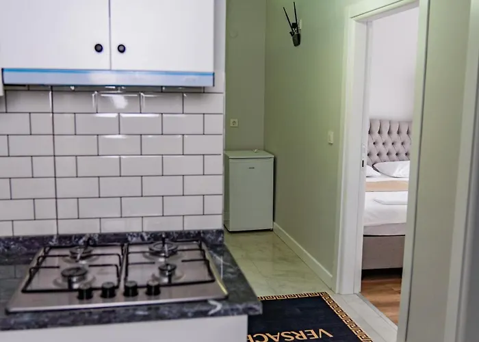 Qzen Apartmanhotel 4*